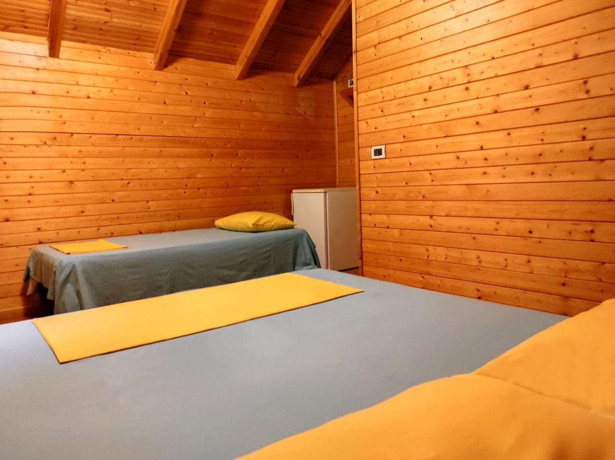Guesthouse Vila Druri Dhërmi Buitenkant foto