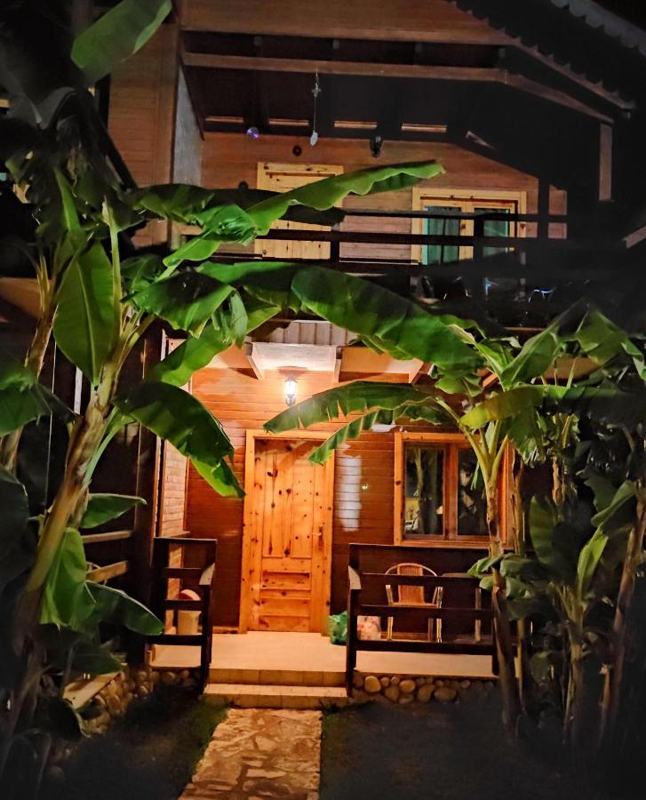 Guesthouse Vila Druri Dhërmi Buitenkant foto