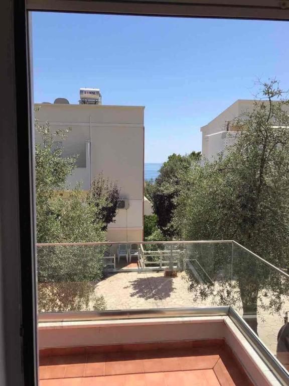 Guesthouse Vila Druri Dhërmi Buitenkant foto