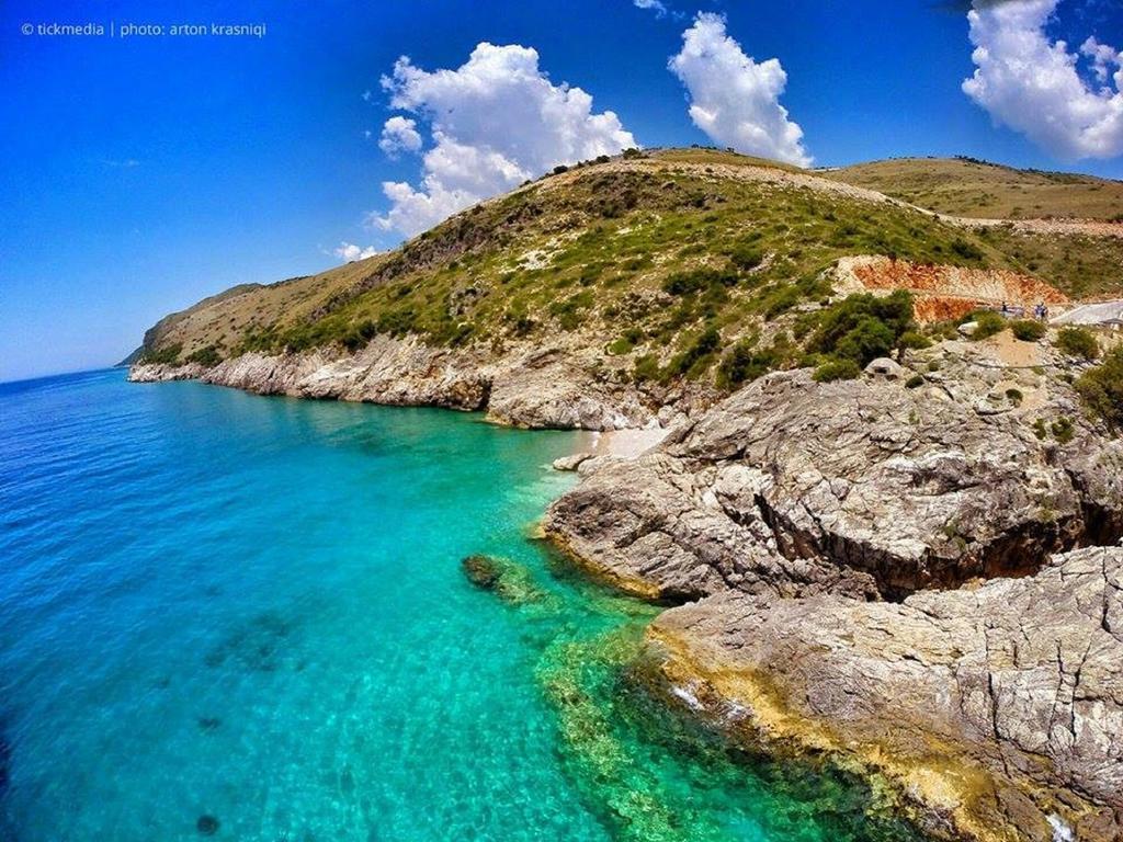 Guesthouse Vila Druri Dhërmi Buitenkant foto